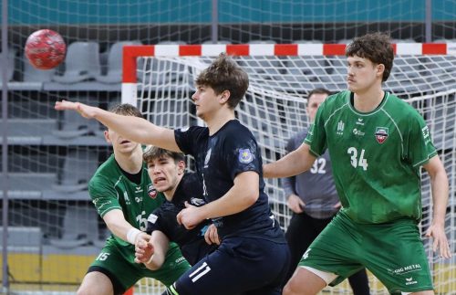 8a-copy Spotkanie sparingowe Handball Pałac Tarnów vs AZS AGH Kraków. Wynik 28:35