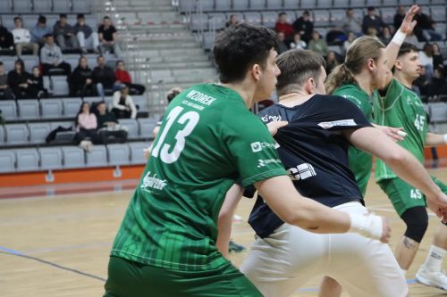 img-1388-copy Spotkanie sparingowe Handball Pałac Tarnów vs AZS AGH Kraków. Wynik 28:35