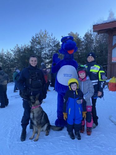 616053814_1208048191508959_5081440575974960574_n Zimowy Piknik na Jurasówce – bezpieczeństwo i dobra zabawa na stoku