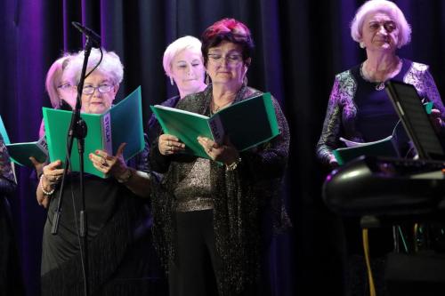 29 Karnawał w retro stylu