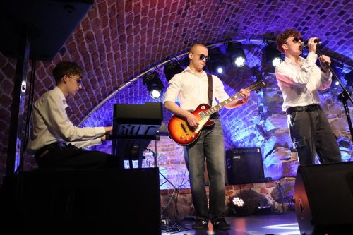 655797379_1362525745906451_2416363446840617582_n Rock Koncert – młodzi przejęli scenę, by pomagać