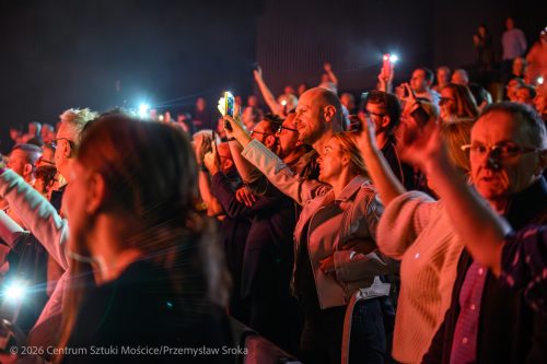 LOMBARD304 Lombard porwał publiczność w Tarnowie. Wieczór pełen wspomnień i rockowych emocji