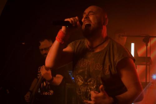 dsc-8536-edytowano-copy ŁYDKA GRUBASA – Koncert „Tak Podbijemy Europę” w Piwnicy Przepraszam w Tarnowie