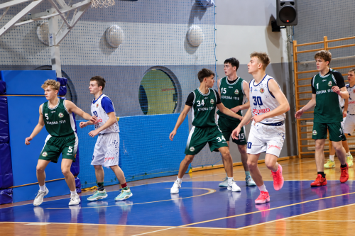 18-copy MUKS 1811 Tarnów vs AGH Korona Kraków