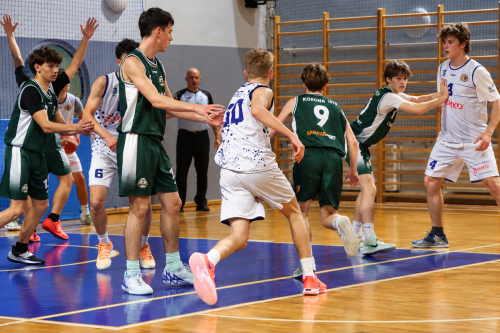8-copy MUKS 1811 Tarnów vs AGH Korona Kraków