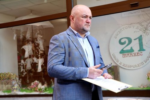 16 Wiceminister w Tarnowie. Rozmowy o wsparciu osób z niepełnosprawnościami