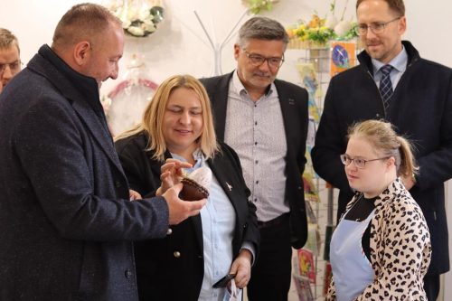653833026-1531018459023407-7220848645496792822-n-copy Wiceminister w Tarnowie. Rozmowy o wsparciu osób z niepełnosprawnościami