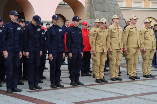 img-1425-edytowano-copy Wychowanie, autorytety, wartości XVI LO im.AK w Tarnowie