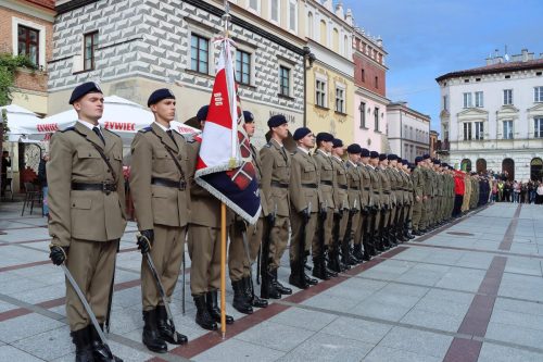 img-1467-edytowano-copy Wychowanie, autorytety, wartości XVI LO im.AK w Tarnowie