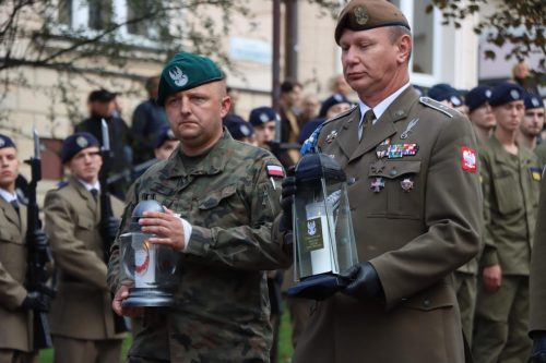 img-1848-copy Wychowanie, autorytety, wartości XVI LO im.AK w Tarnowie