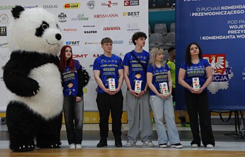 img-9370-edytowano-copy Policjanci zagrali charytatywnie