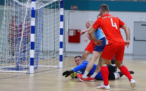 img-9757-edytowano-copy Policjanci zagrali charytatywnie