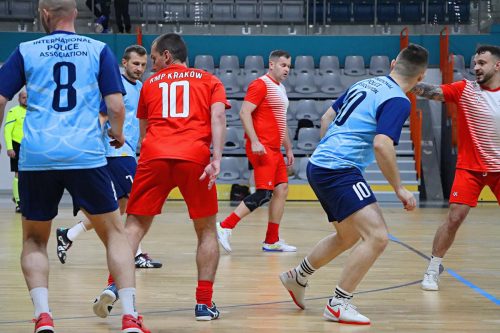 img-9802-edytowano-copy Policjanci zagrali charytatywnie