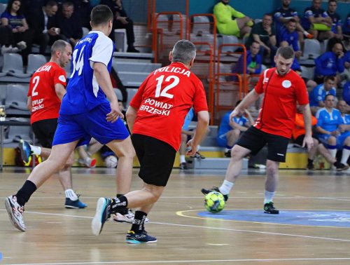 img-9921-edytowano-copy Policjanci zagrali charytatywnie