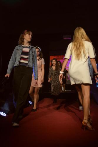 DSC_3545-Copy „Spotkanie kultur Wschodu i Zachodu” – XXIII Szkolny Pokaz Fryzur...