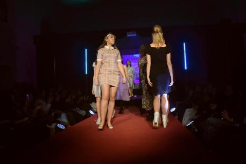 DSC_3546-Copy „Spotkanie kultur Wschodu i Zachodu” – XXIII Szkolny Pokaz Fryzur...