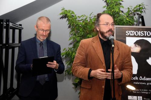 Wernisaz-wystawy-Jacka-Adamczyka-„SWOISTOSC-5 Wernisaż wystawy Jacka Adamczyka "SWOISTOŚĆ"...