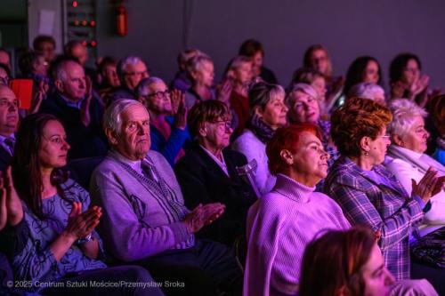 Senior-19 Kolędowanie międzypokoleniowe w ramach cyklu Senior w Centrum