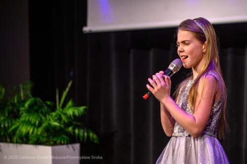 Senior-20 Kolędowanie międzypokoleniowe w ramach cyklu Senior w Centrum