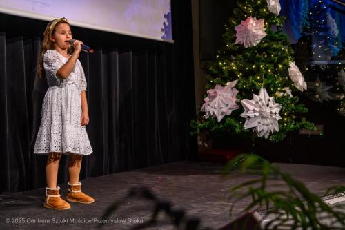 Senior-23 Kolędowanie międzypokoleniowe w ramach cyklu Senior w Centrum
