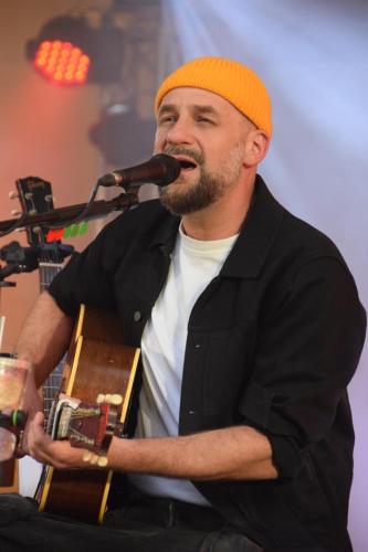 436351999_844290107730020_3161885246099393717_n Koncert: Skubas ,,W ogień" - Duet Akustycznie