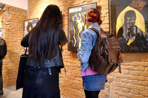 img-8970-edytowano-copy Kalejdoskop kobiecości i natury. Plakaty Moniki Starowicz w Galerii Bema 20