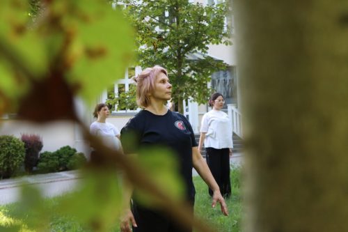 8 Harmonia ciała i umysłu. Bezpłatne Tai Chi na świeżym powietrzu