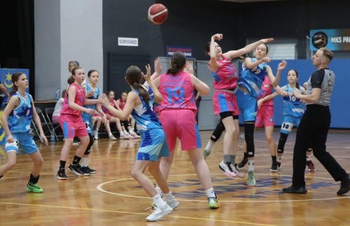 8-copy MKS PM Tarnów melduje się w półfinale