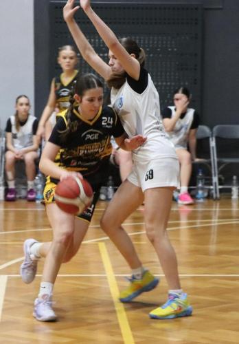 3b Ćwierćfinał Mistrzostw Polski Kadetek U15 w koszykówce kobiet - Tarnów - hala Gumniska