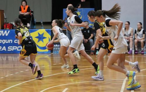 img-0040-edytowano-copy Ćwierćfinał Mistrzostw Polski Kadetek U15 w koszykówce kobiet - Tarnów - hala Gumniska