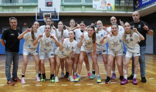 img-0243-edytowanokll-copy Ćwierćfinał Mistrzostw Polski Kadetek U15 w koszykówce kobiet - Tarnów - hala Gumniska