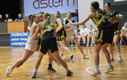 img-9449-edytowano-copy Ćwierćfinał Mistrzostw Polski Kadetek U15 w koszykówce kobiet - Tarnów - hala Gumniska