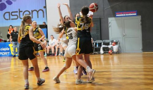 img-9450-edytowano-copy Ćwierćfinał Mistrzostw Polski Kadetek U15 w koszykówce kobiet - Tarnów - hala Gumniska
