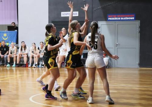 img-9552-edytowano-copy Ćwierćfinał Mistrzostw Polski Kadetek U15 w koszykówce kobiet - Tarnów - hala Gumniska