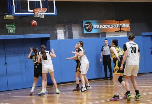 img-9992-edytowano-copy Ćwierćfinał Mistrzostw Polski Kadetek U15 w koszykówce kobiet - Tarnów - hala Gumniska