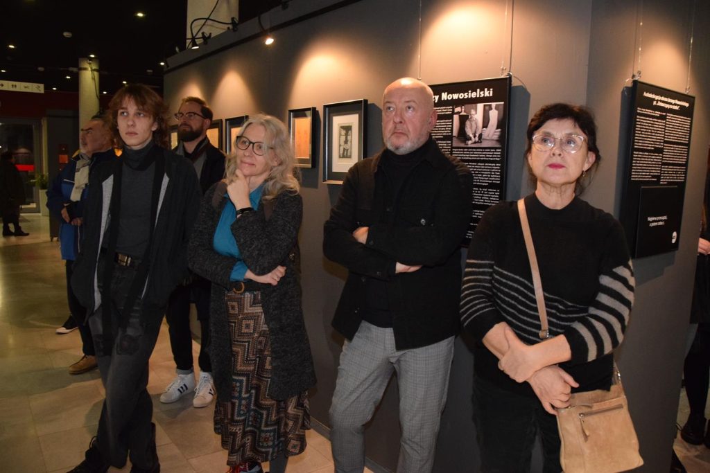 DSC_0924-Copy-1024x683 Tribute to Nowosielski – wystawa prac Anny Śliwińskiej