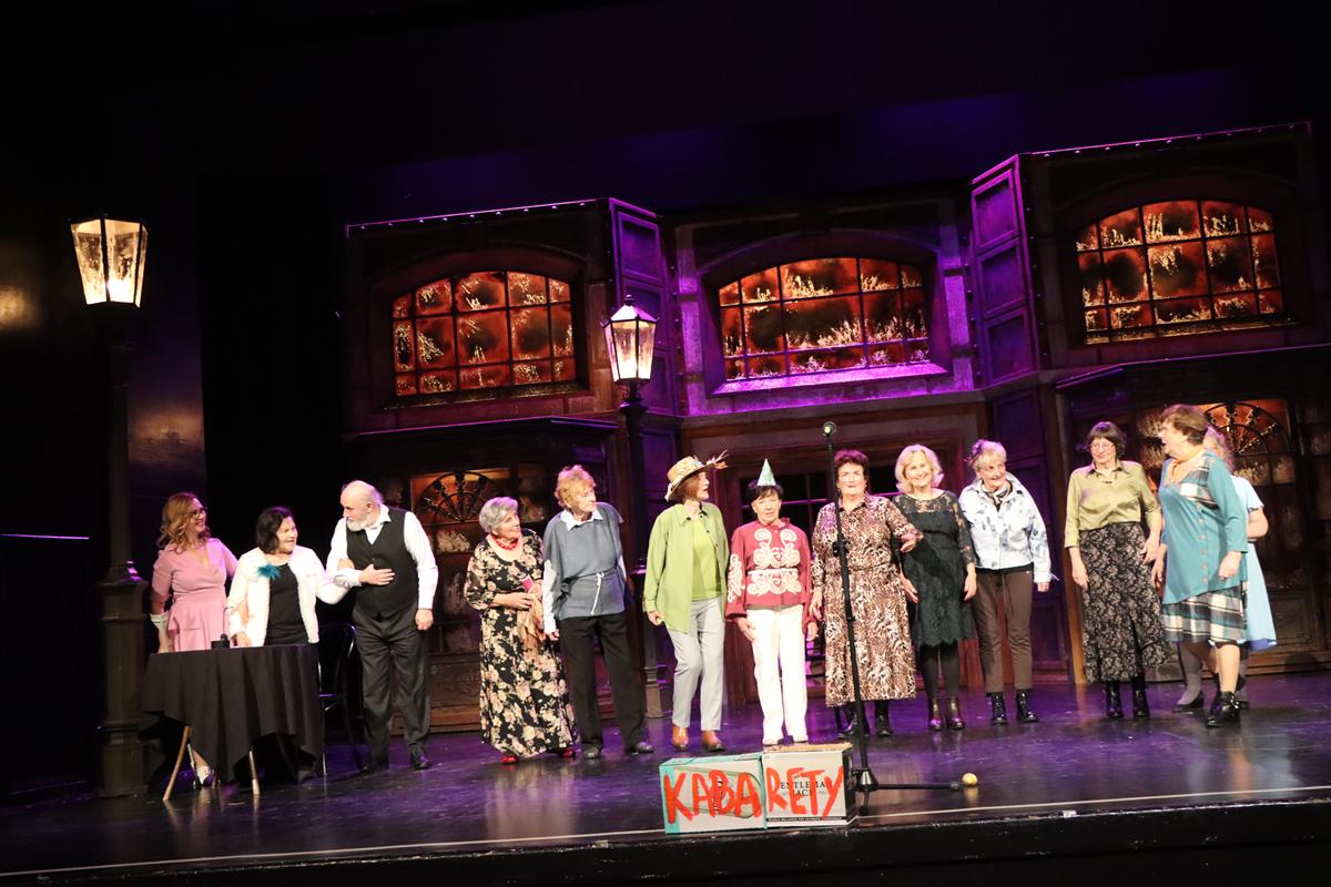 KABARET PIN „Pilnujemy marzeń – dusza musi z czegoś żyć”