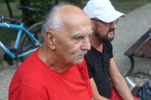 25 Patriotyczne śpiewanie "Powstanie Pokoleń"