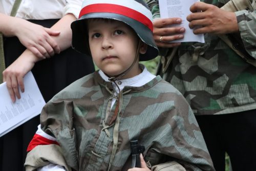 47 Patriotyczne śpiewanie "Powstanie Pokoleń"