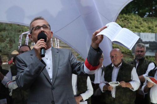 54 Patriotyczne śpiewanie "Powstanie Pokoleń"