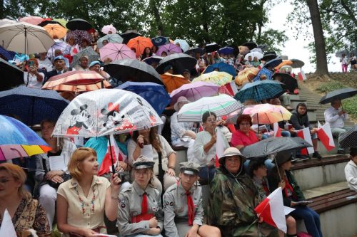 69 Patriotyczne śpiewanie "Powstanie Pokoleń"