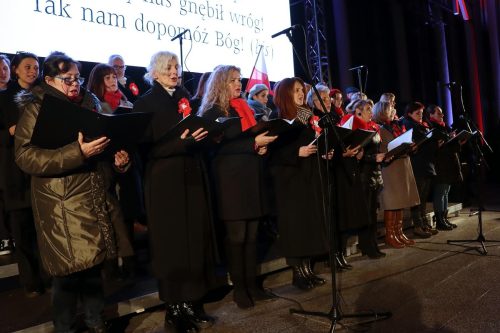 21-copy "Patriotyczne Śpiewanie" - Wolność trzeba kochać i rozumieć