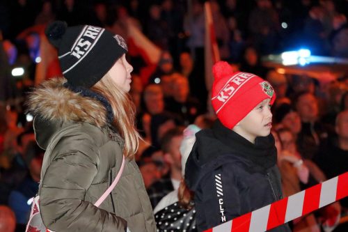 32-copy "Patriotyczne Śpiewanie" - Wolność trzeba kochać i rozumieć