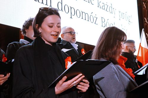 34-copy "Patriotyczne Śpiewanie" - Wolność trzeba kochać i rozumieć