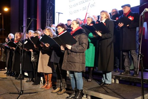 35-copy "Patriotyczne Śpiewanie" - Wolność trzeba kochać i rozumieć
