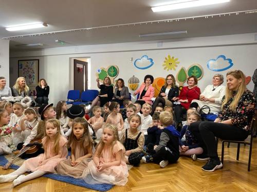 PHOTO-2024-01-18-13-27-43_11 XII Konkurs Kolęd i Pastorałek „Śpiewajcie i grajcie Mu”