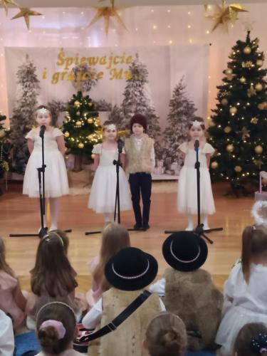 PHOTO-2024-01-18-13-33-36_6 XII Konkurs Kolęd i Pastorałek „Śpiewajcie i grajcie Mu”