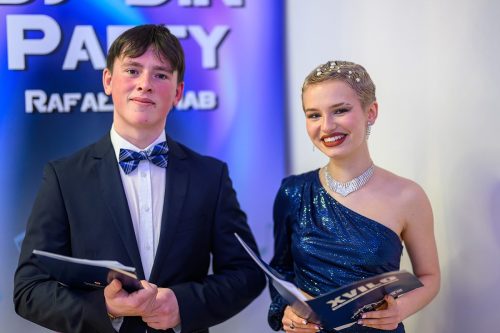 TP9_4060 Studniówka maturzystów z XVI LO im. AK w Tarnowie – wyjątkowy wieczór pełen emocji