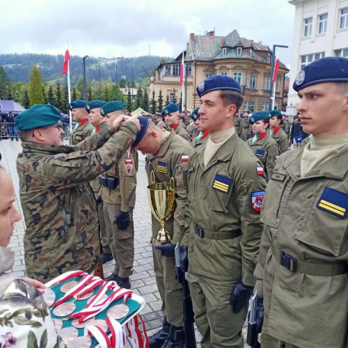 11 Kolejny sukces kadetów z XVI LO im.AK w Tarnowie