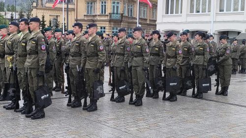 12 Kolejny sukces kadetów z XVI LO im.AK w Tarnowie